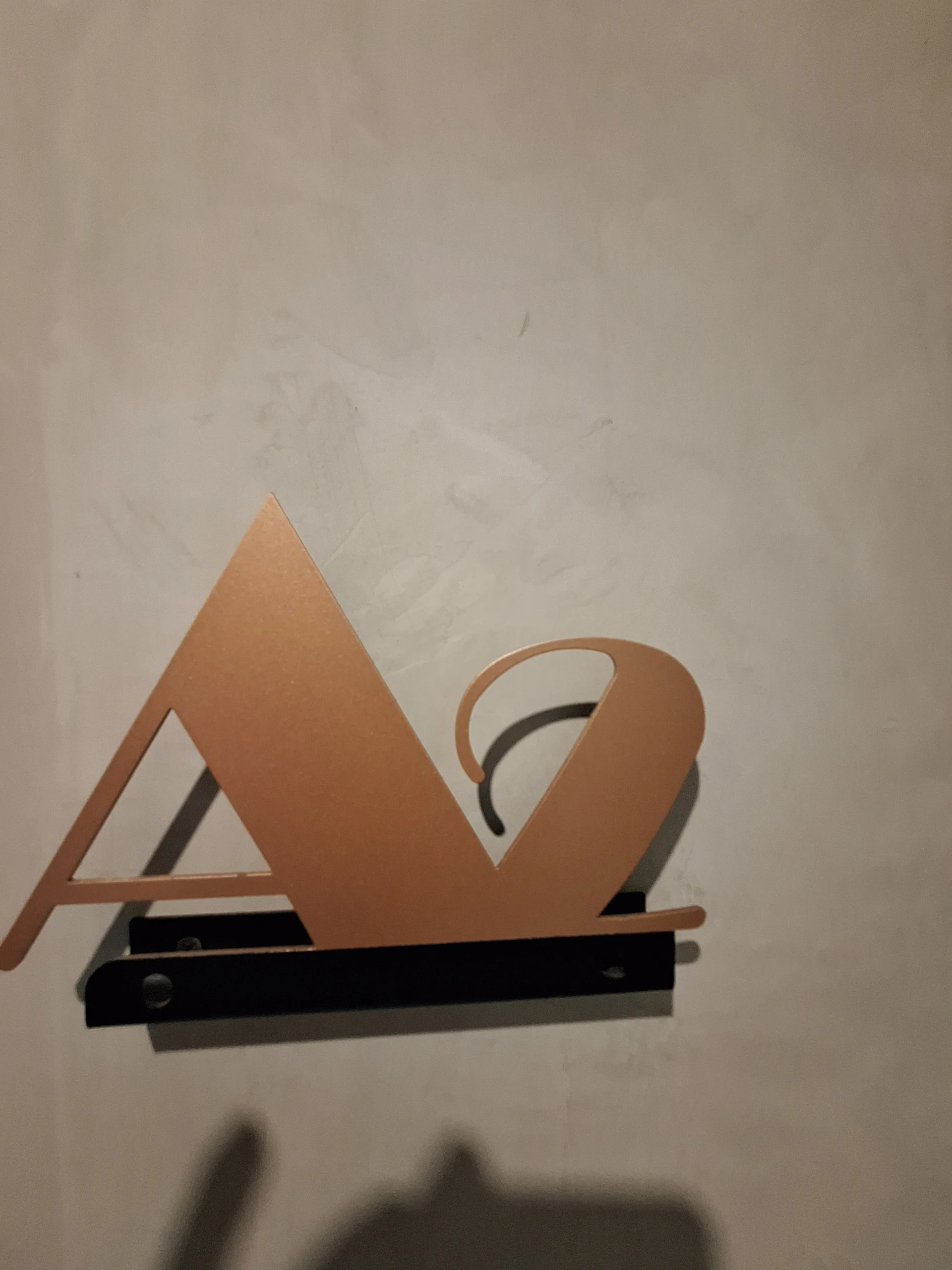 泥House_2樓A2房門Logo