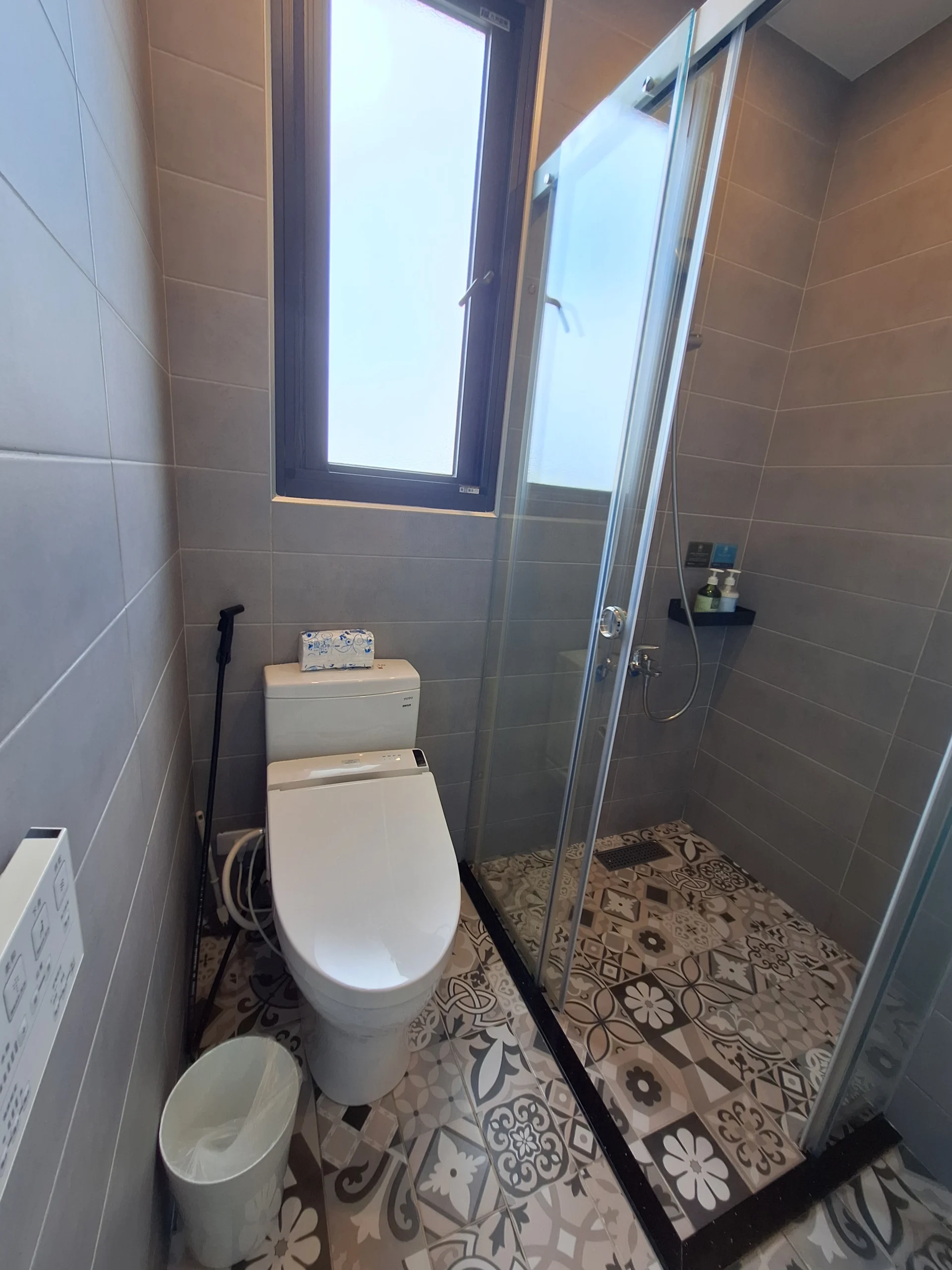 泥House_2樓A2雙人套房浴廁