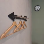 泥House_3樓B2雙人套房掛衣架2