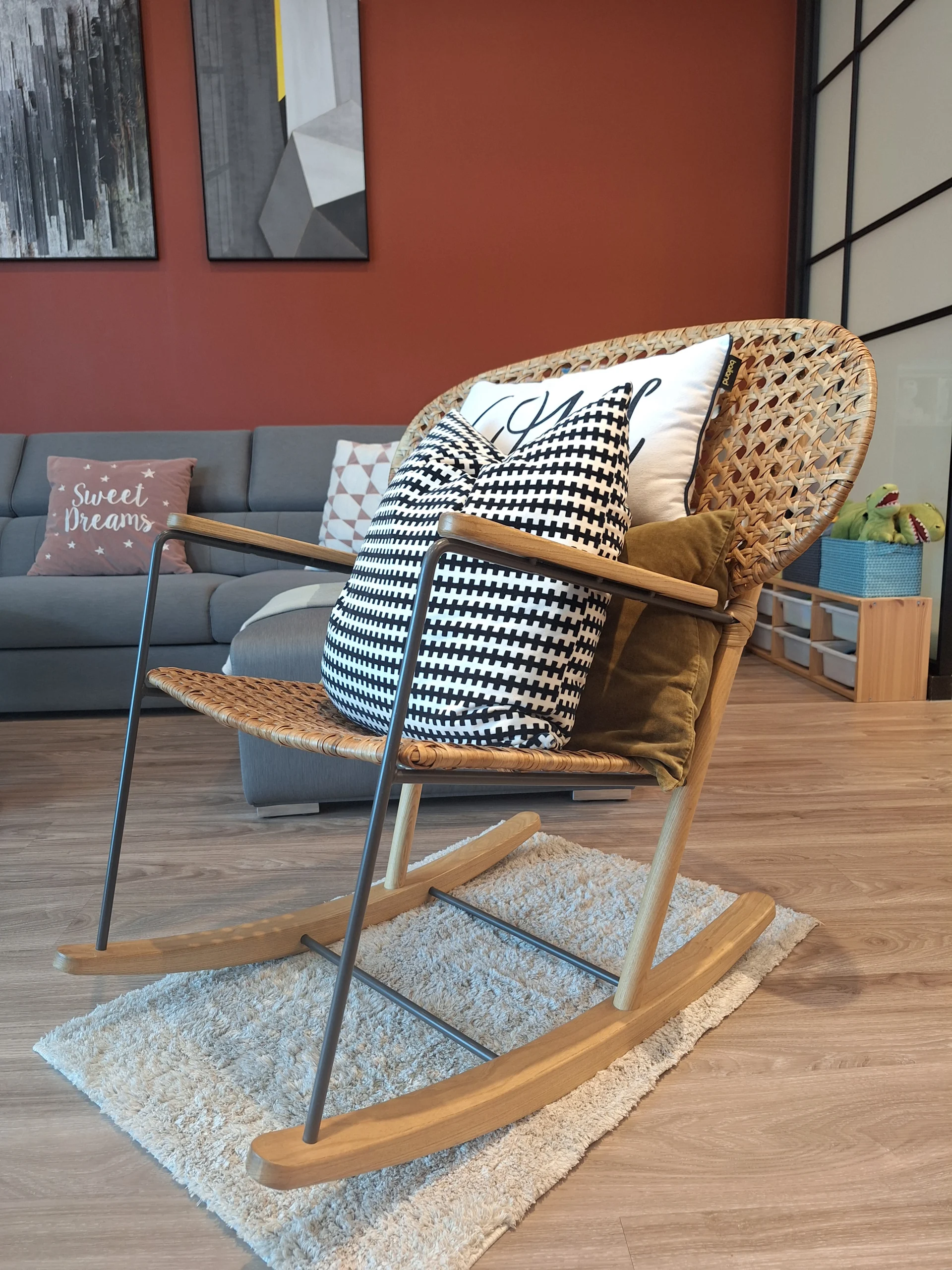 泥House_客廳擺設6