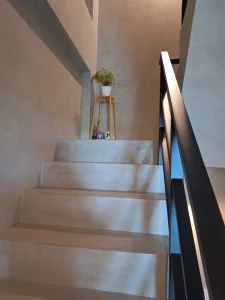 泥House_樓梯間3